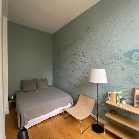 Quiet And Bright Loft Apartment *