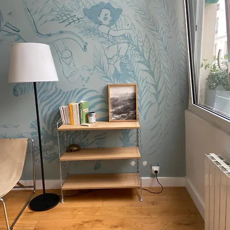 Quiet And Bright Loft Appartamento Parigi